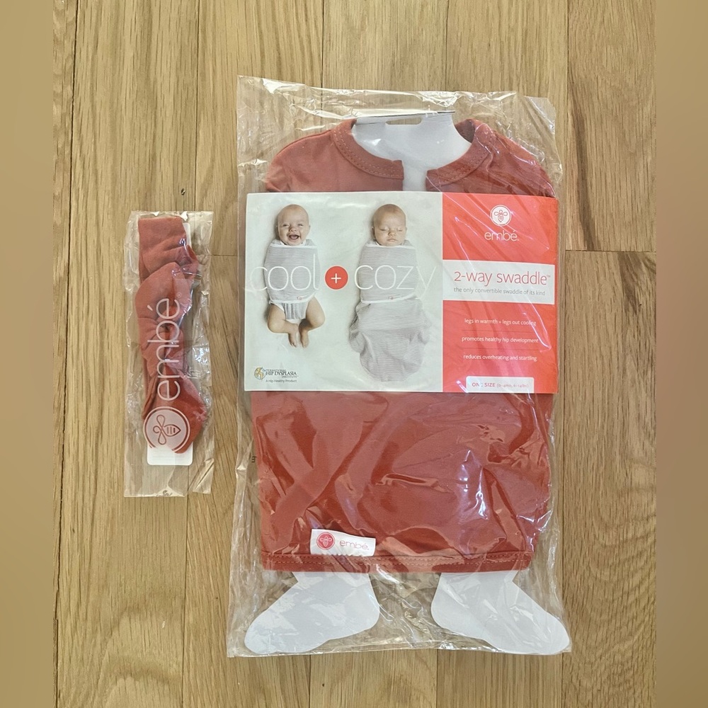 Embe two way swaddle (0-4 months) NIP